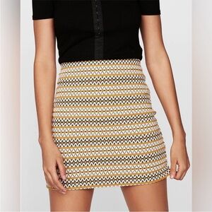 NEW Express Mini Skirt | Yellow, Grey & White Pattern | XS | NWOT